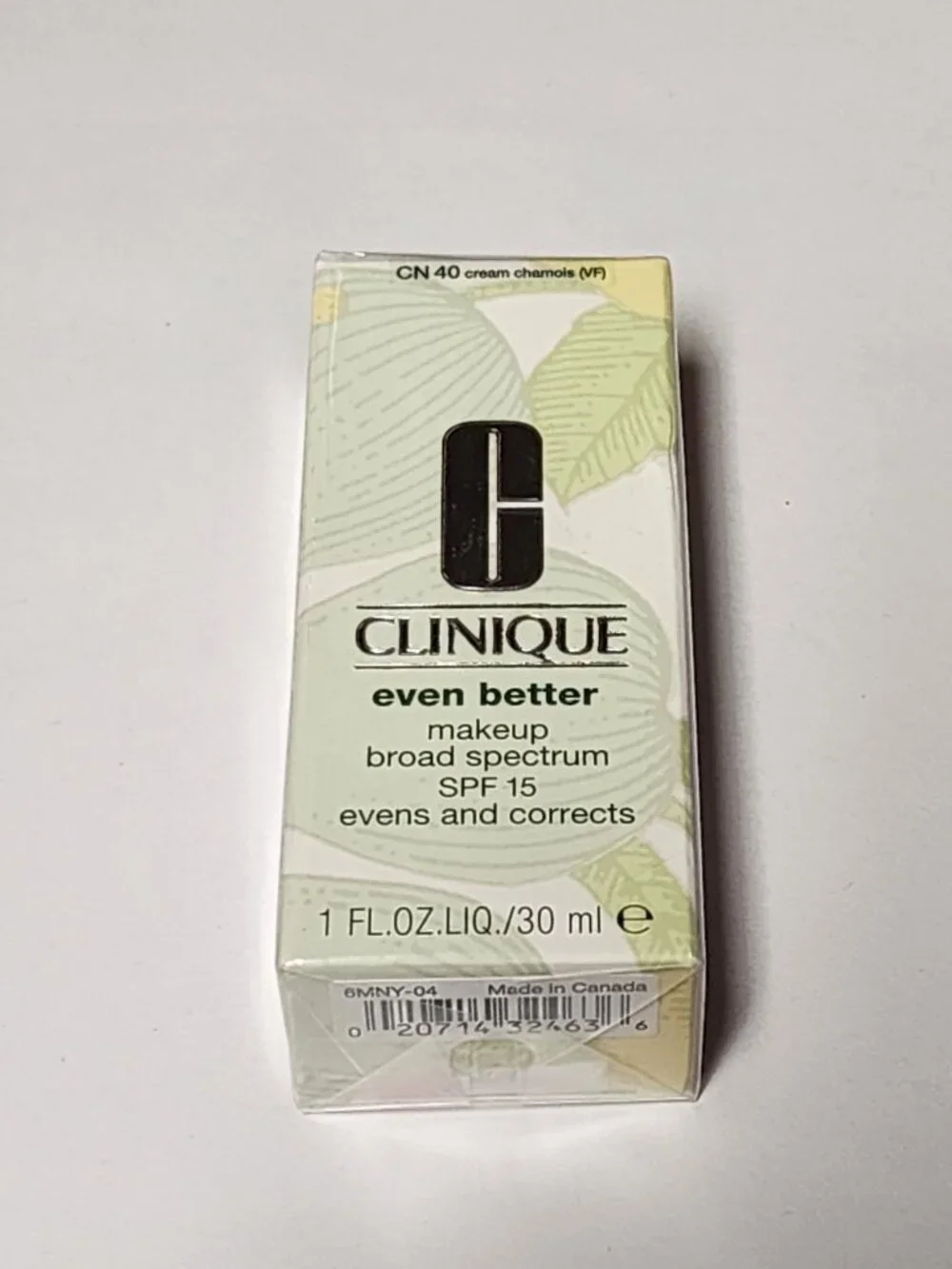 Clinique CN 40 Cream Chamois Even Better Makeup Foundation SPF 15 Sealed